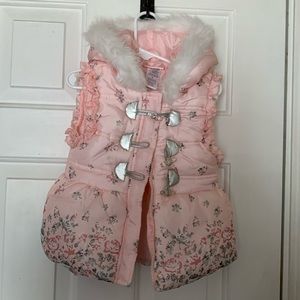 Pink vest with flowers. Size 4t